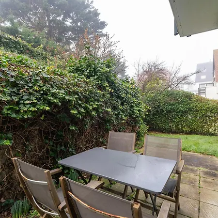 Chateau Maison Blanche B0 데한