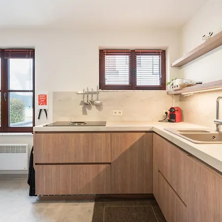 Chateau Maison Blanche B0 Apartment *